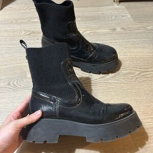 Sam Edelman Circus Leslie Lug Sole Boots